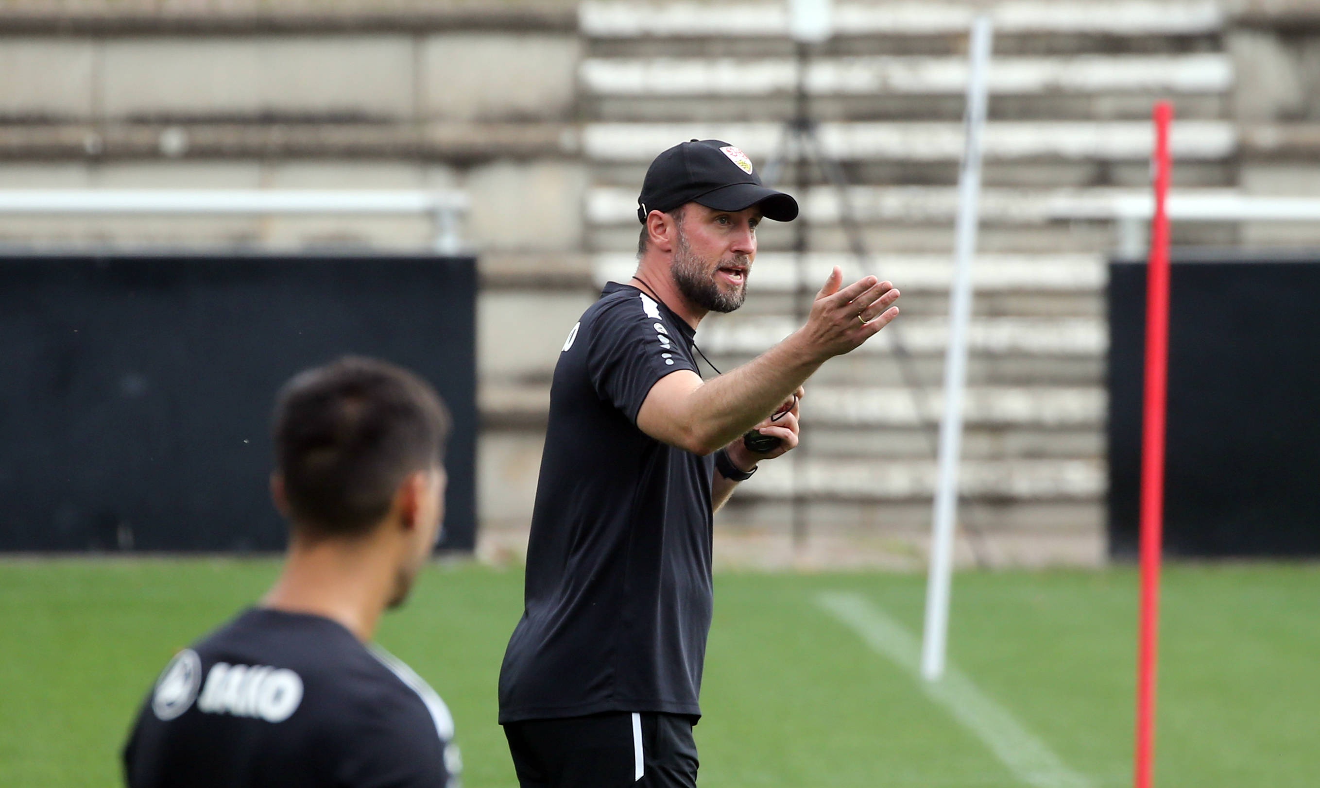斯图加特1-0战胜奥格斯堡,成功晋级德国杯半决赛